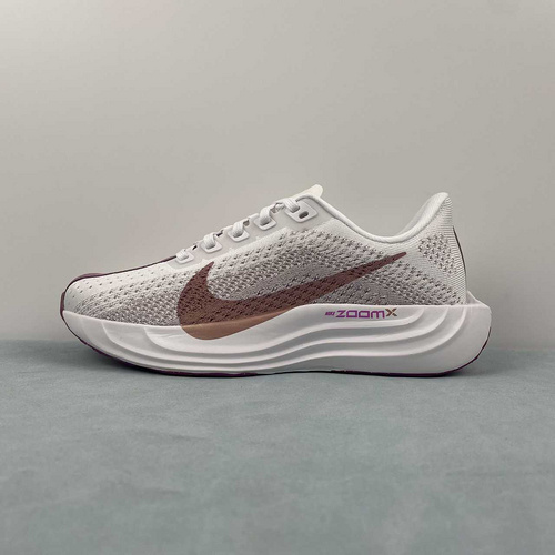 R  NIKE Pegasus PLUS  FQ7261-108  36 36 5 37 5 38 38 5 39